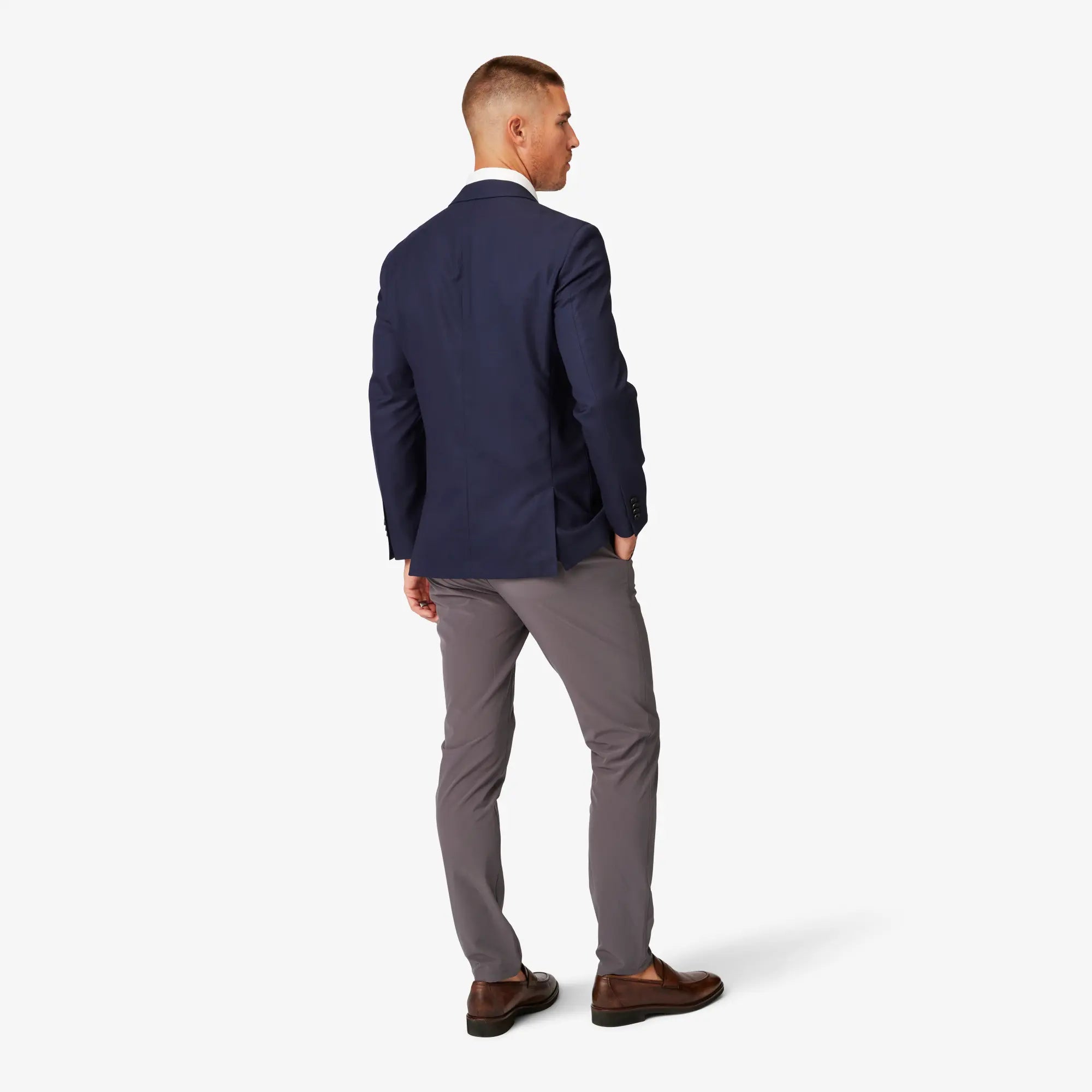 MIZZEN + MAIN LAVELLE BLAZER in color Navy Blue.