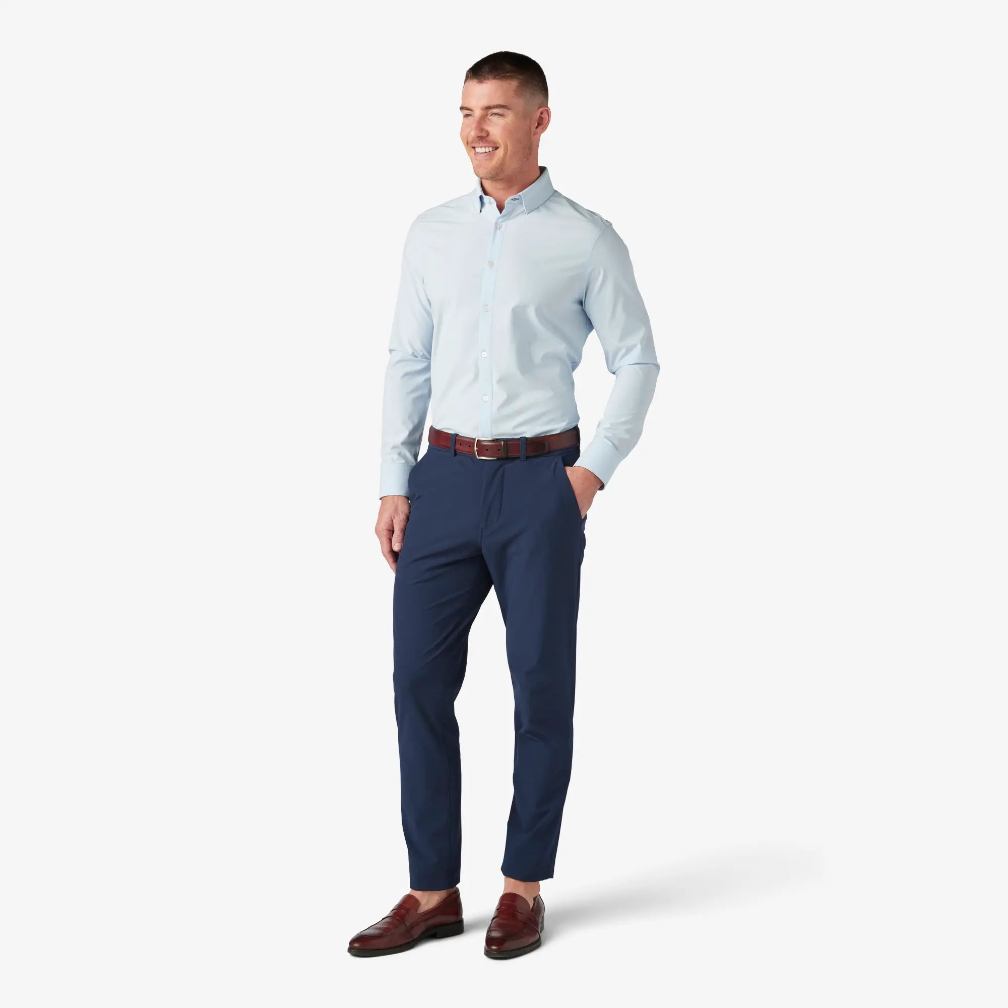 Mizzen+Main Leeward Dress Shirt in Light Blue.