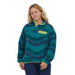 Patagonia Women's Lightweight Synchilla Pullover in Green.