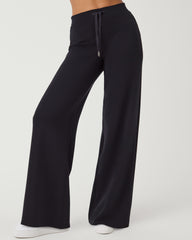 Spanx Airessentials Wide Leg Pant | Very Black