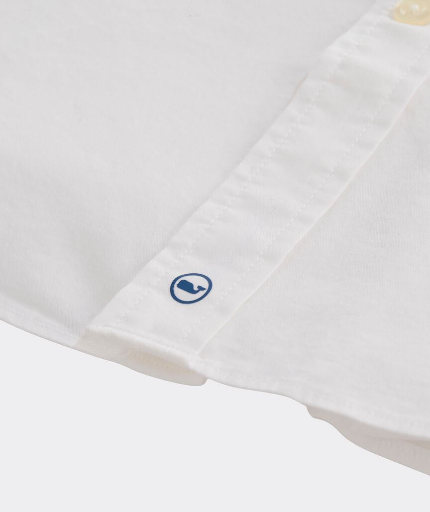 Vineyard Vines Solid On-The-Go Brrr Shirt.