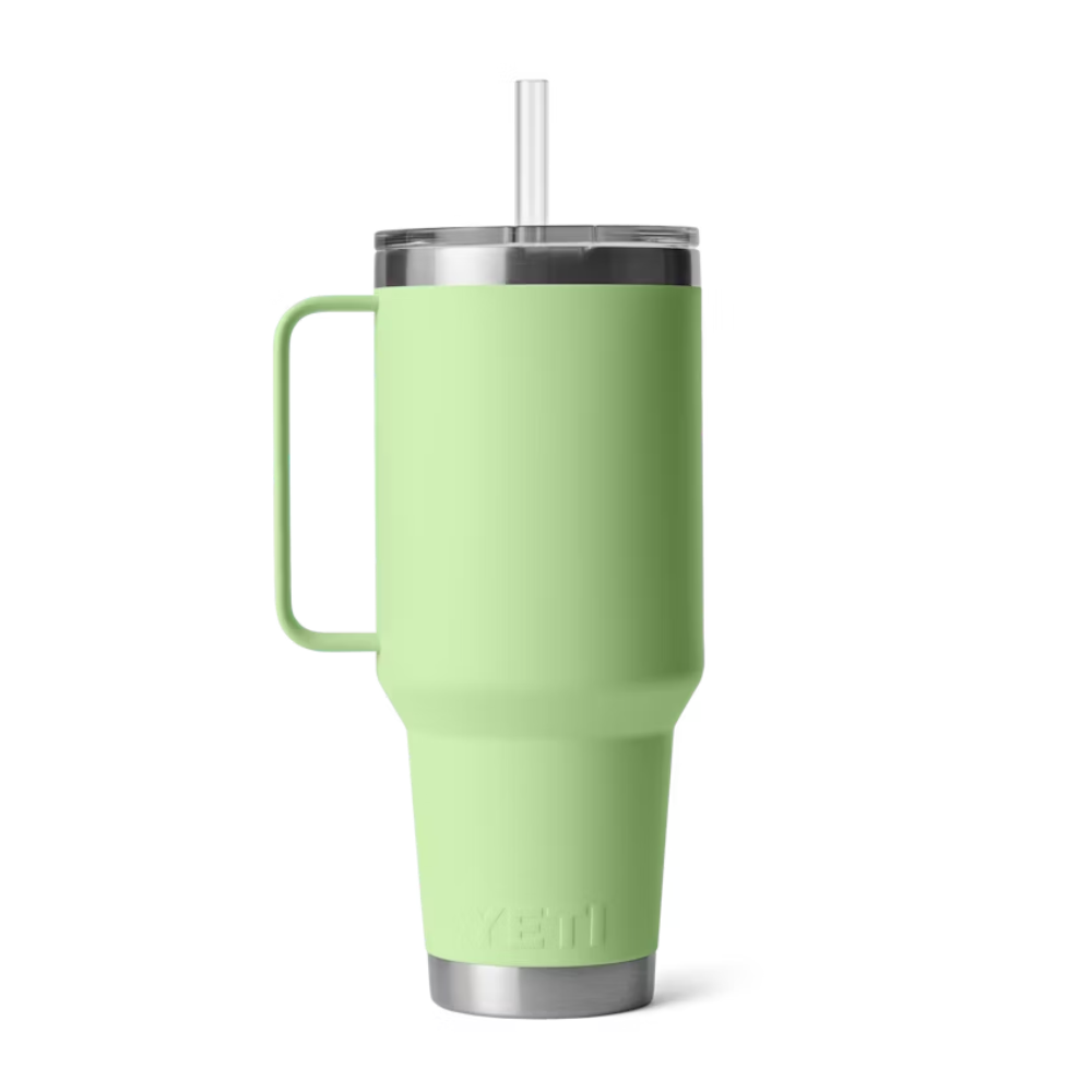 YETI Mug with straw in size 42 oz color Key Lime.