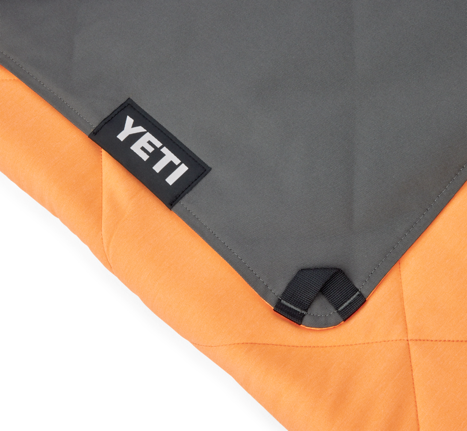 YETI Lowlands Blanket - King Crab Orange