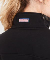Vineyard Vines Dreamcloth Relaxed Shep Shirt jet black logo details 